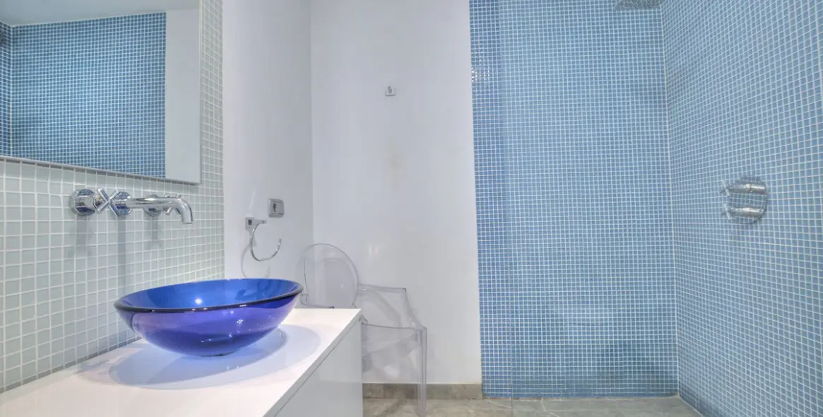 Venta de villa independiente en La Cala Golf 16