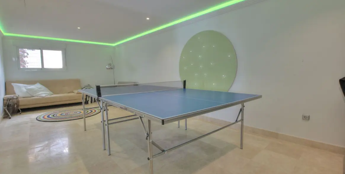 Venta de villa independiente en La Cala Golf 26