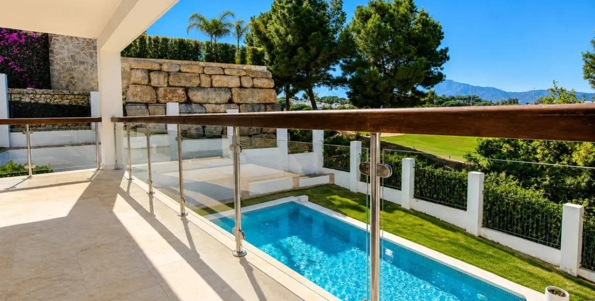 Venta de villa independiente en La Cala Golf 32