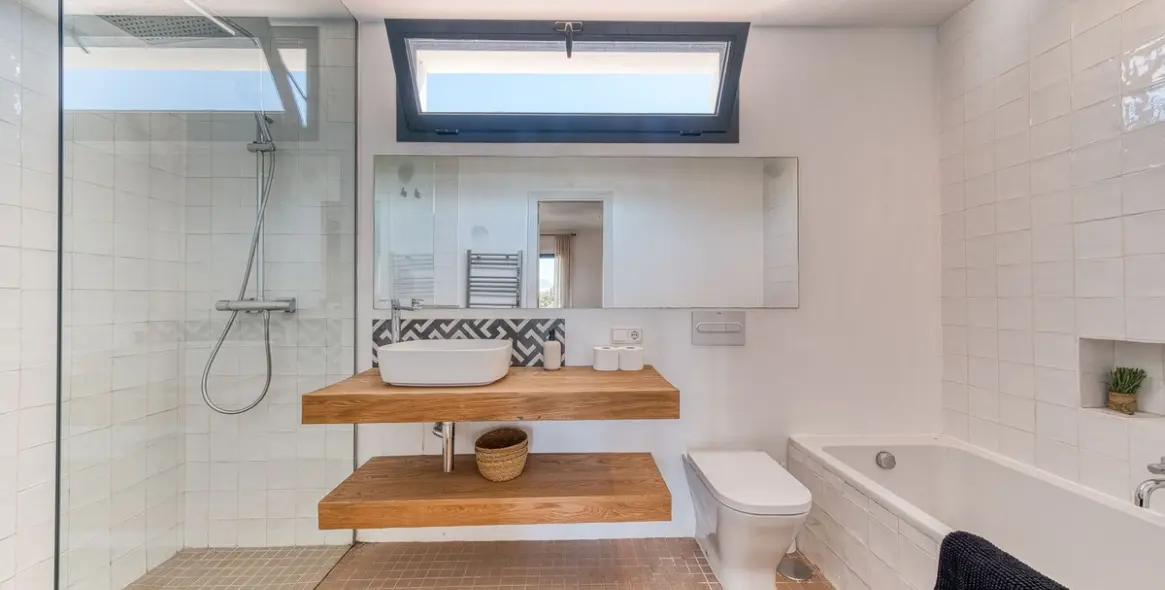 Venta de villa independiente en Nueva Andalucía 17