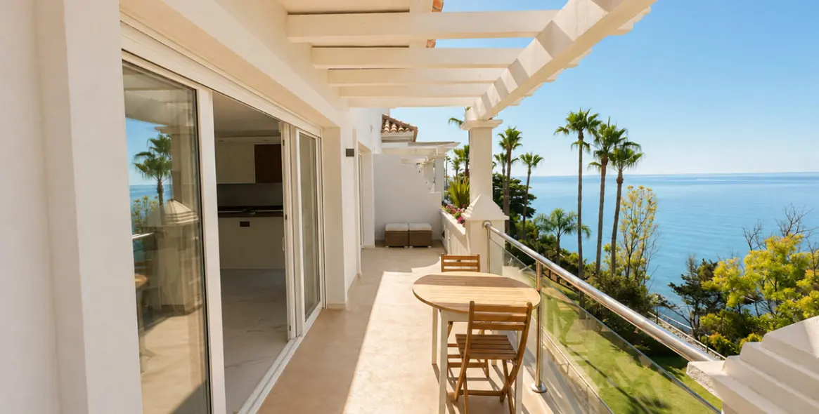 Продажа двухуровневого пентхауса в Estepona 4