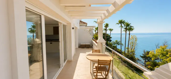 Продажа двухуровневого пентхауса в Estepona 3