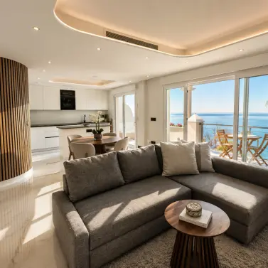 Long-term rent of penthouse duplex in Estepona