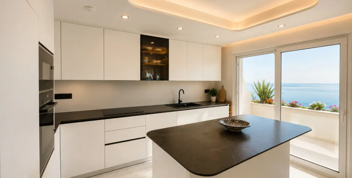 Продажа двухуровневого пентхауса в Estepona 11