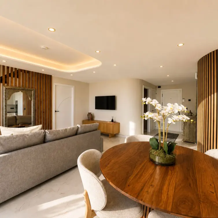 Sale of penthouse duplex in Estepona