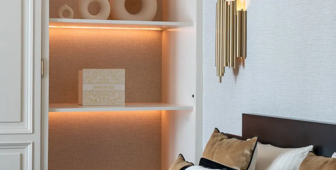 Venta de apartamento en planta media en Puerto Banús 13