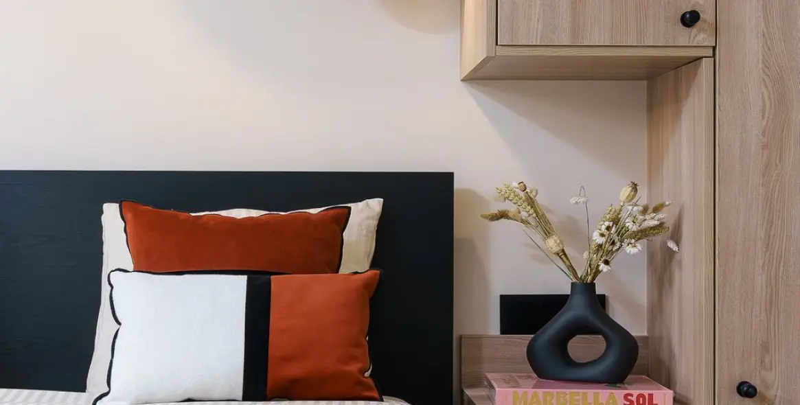 Venta de apartamento en planta media en Puerto Banús 37