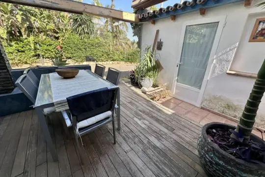 Image 7 thumb