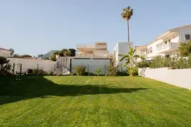 Image 4 thumb