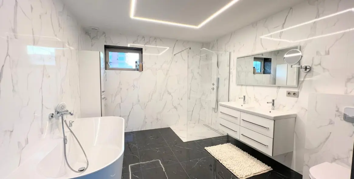 Venta de villa independiente en Benalmadena Costa 8