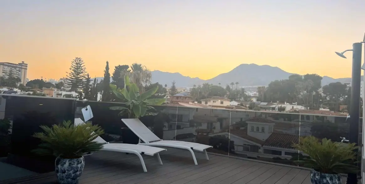Venta de villa independiente en Benalmadena Costa 17