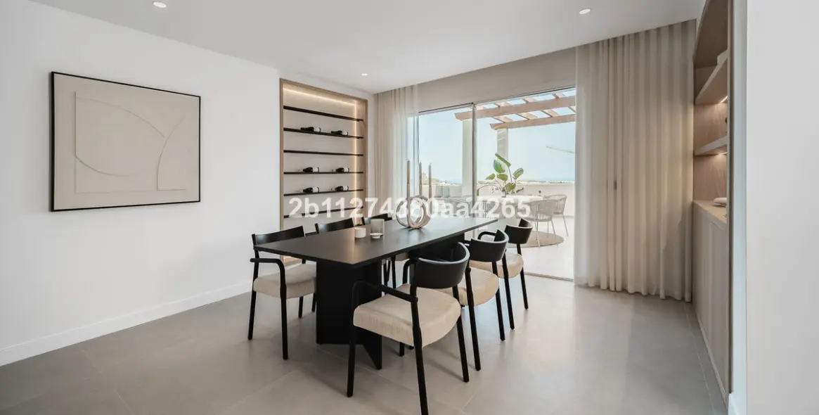 Продажа двухуровневого пентхауса в Marbella 9