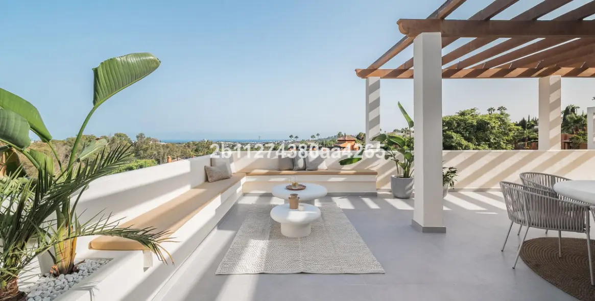 Продажа двухуровневого пентхауса в Marbella 14