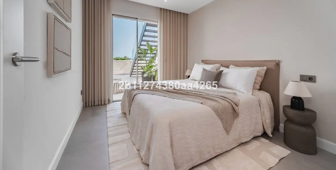 Продажа двухуровневого пентхауса в Marbella 20