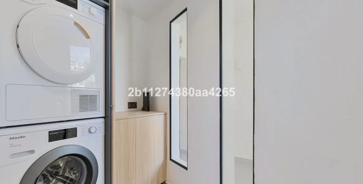 Продажа двухуровневого пентхауса в Marbella 24