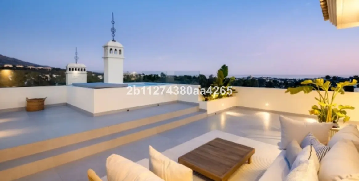 Продажа двухуровневого пентхауса в Marbella 59