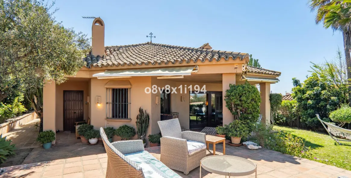 Venta de villa independiente en Marbella 6