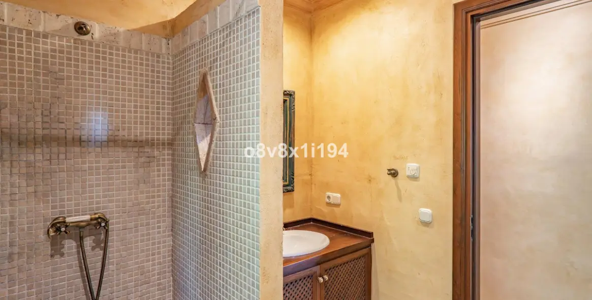 Venta de villa independiente en Marbella 40