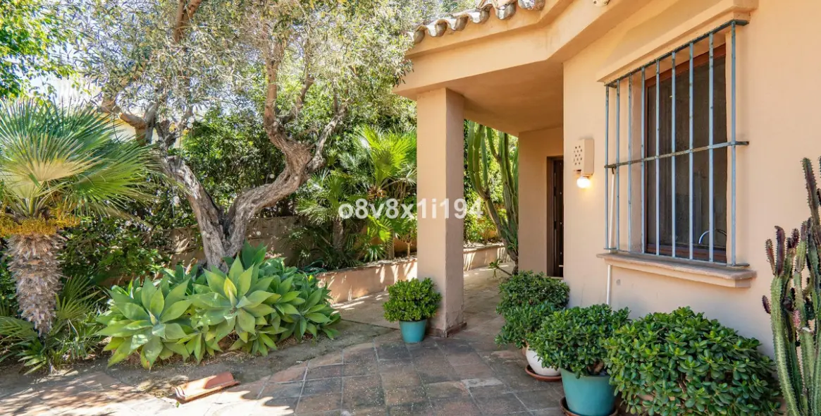 Venta de villa independiente en Marbella 52