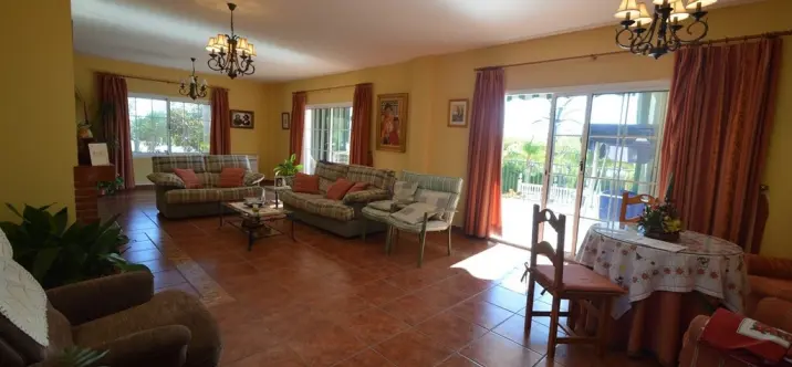 Venta de villa independiente en Benalmadena 3