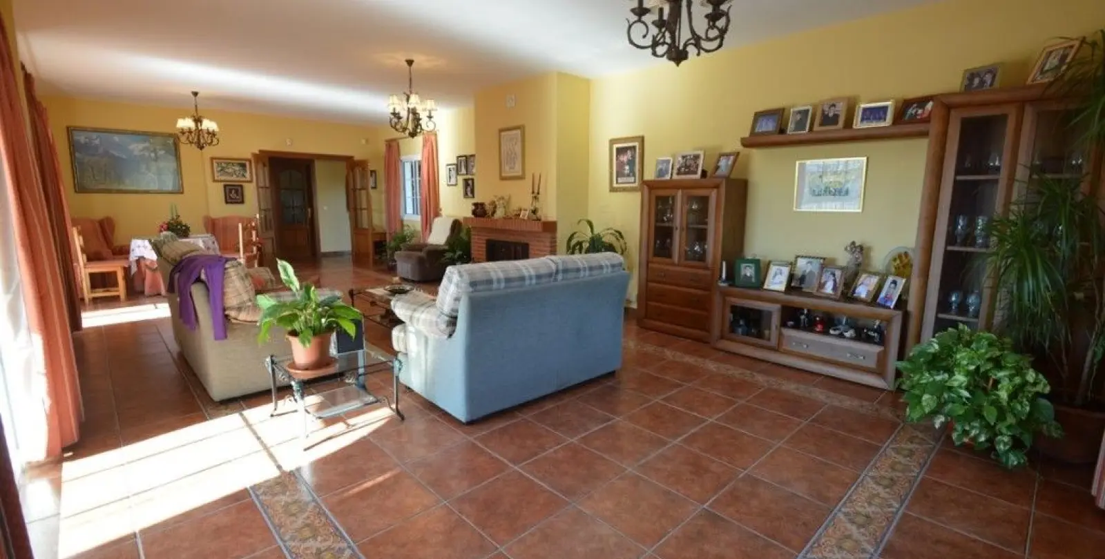 Продажа  отдельно стоящей виллы в Benalmadena 5