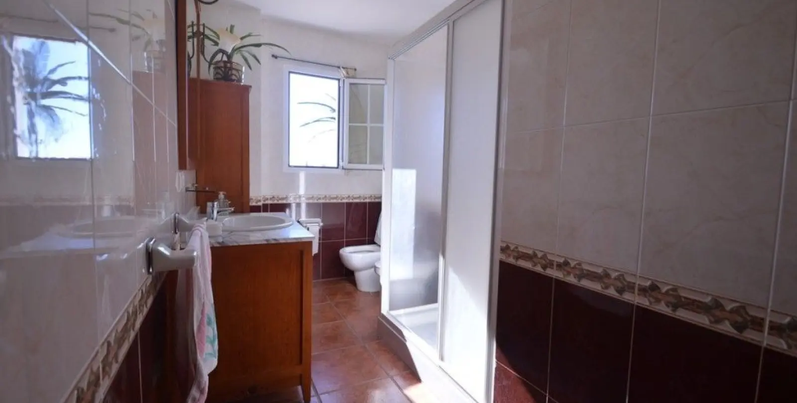 Продажа  отдельно стоящей виллы в Benalmadena 9