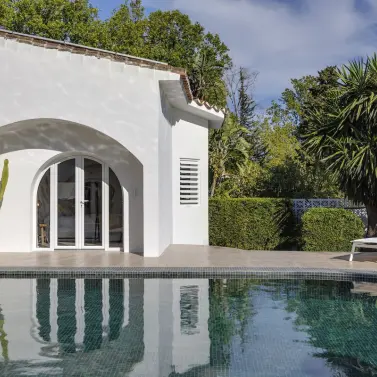Venta de villa independiente en Guadalmina Alta