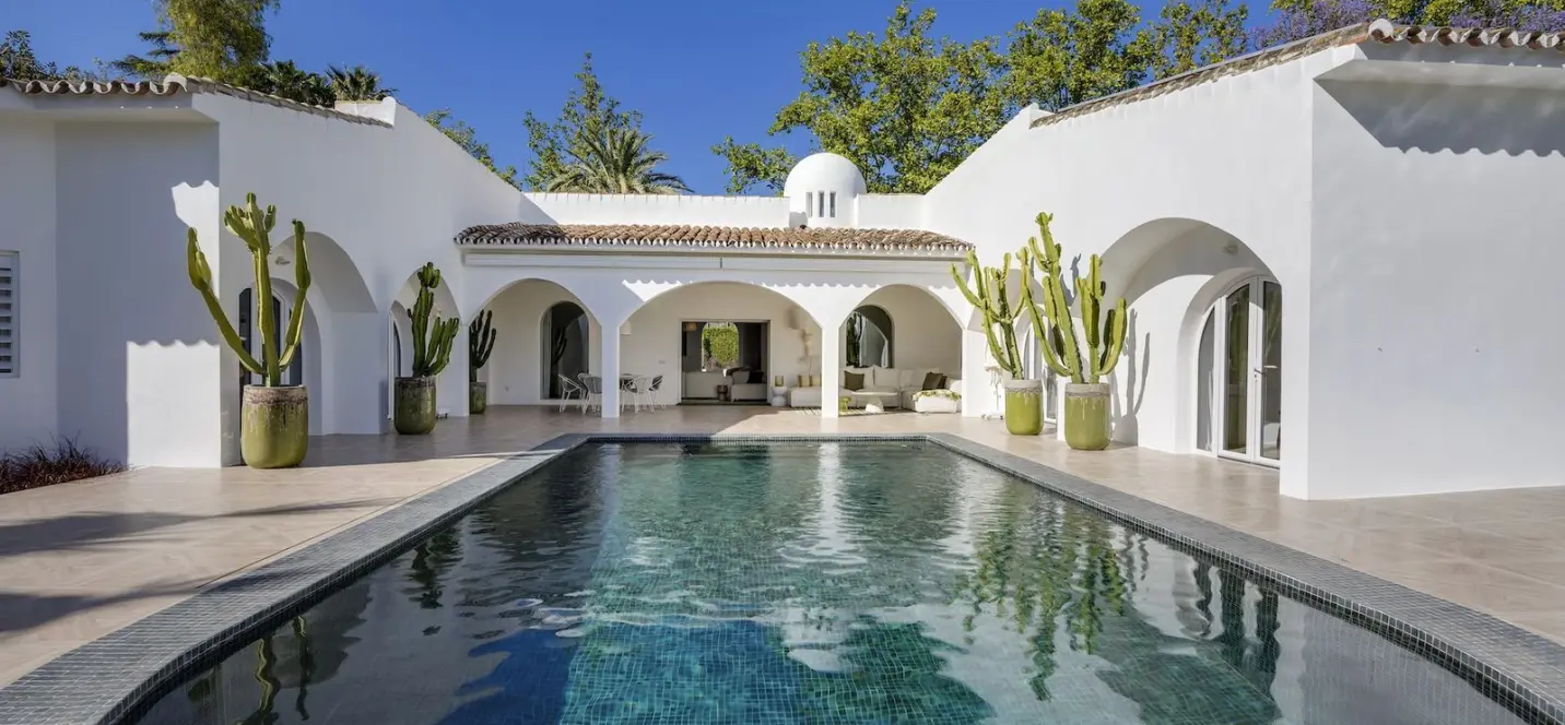 Venta de villa independiente en Guadalmina Alta 3