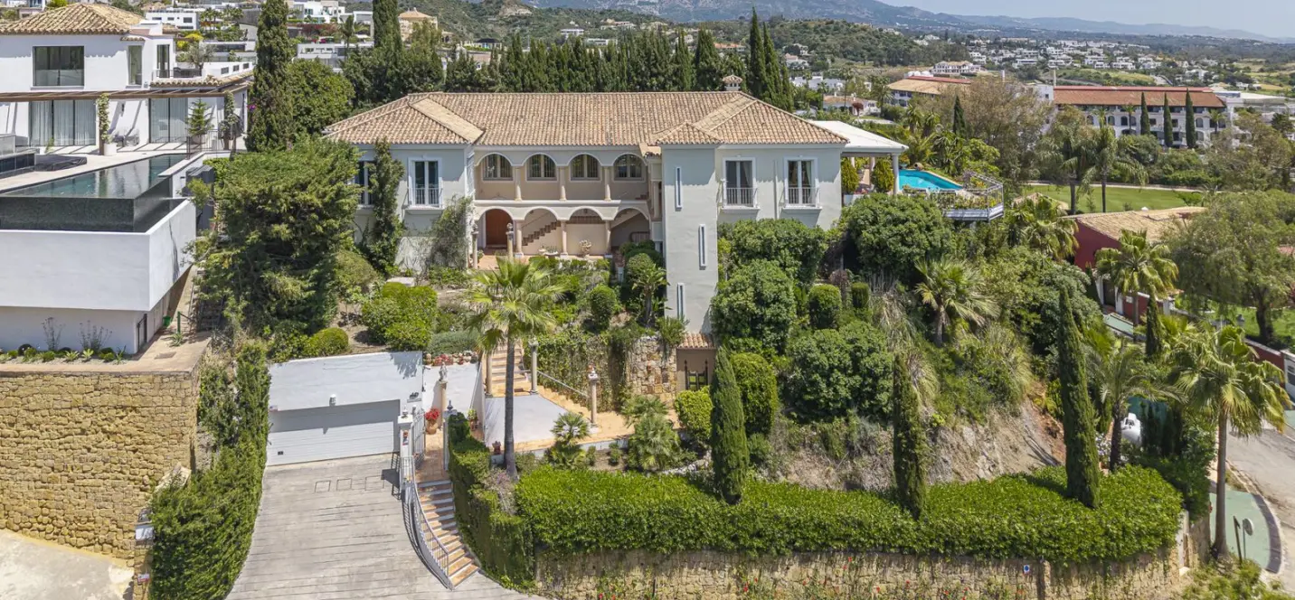 Sale of detached villa in Benahavís 3