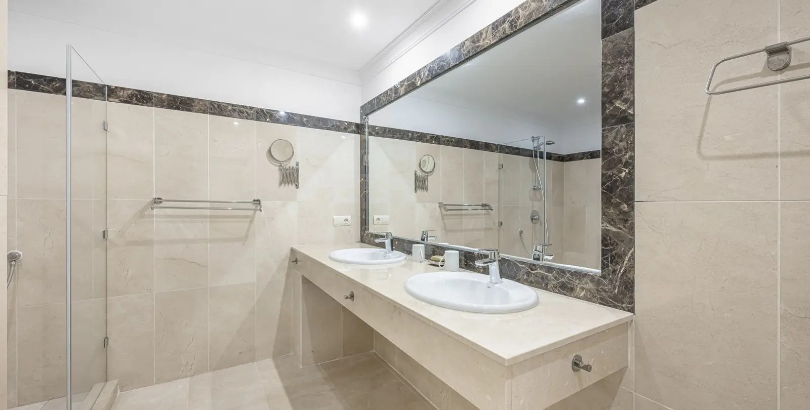 Venta de villa independiente en Benahavís 41