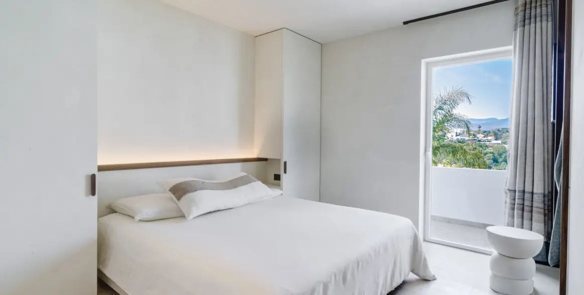 Venta de ático dúplex en The Golden Mile 27