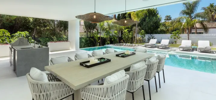 Venta de villa independiente en Marbella 3