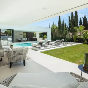 Venta de villa independiente en Marbella