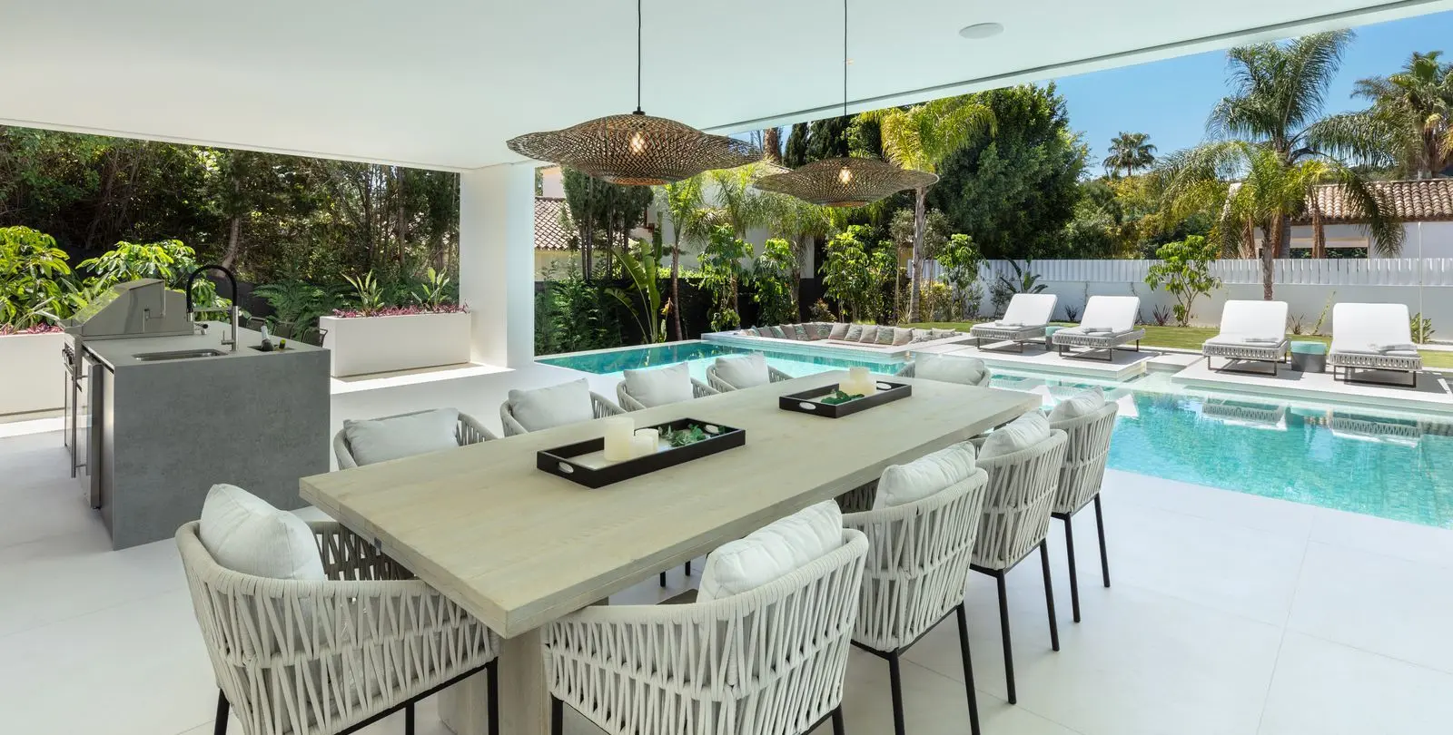 Продажа  отдельно стоящей виллы в Marbella 4