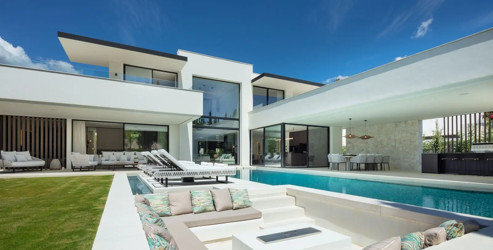 Продажа  отдельно стоящей виллы в Marbella 7