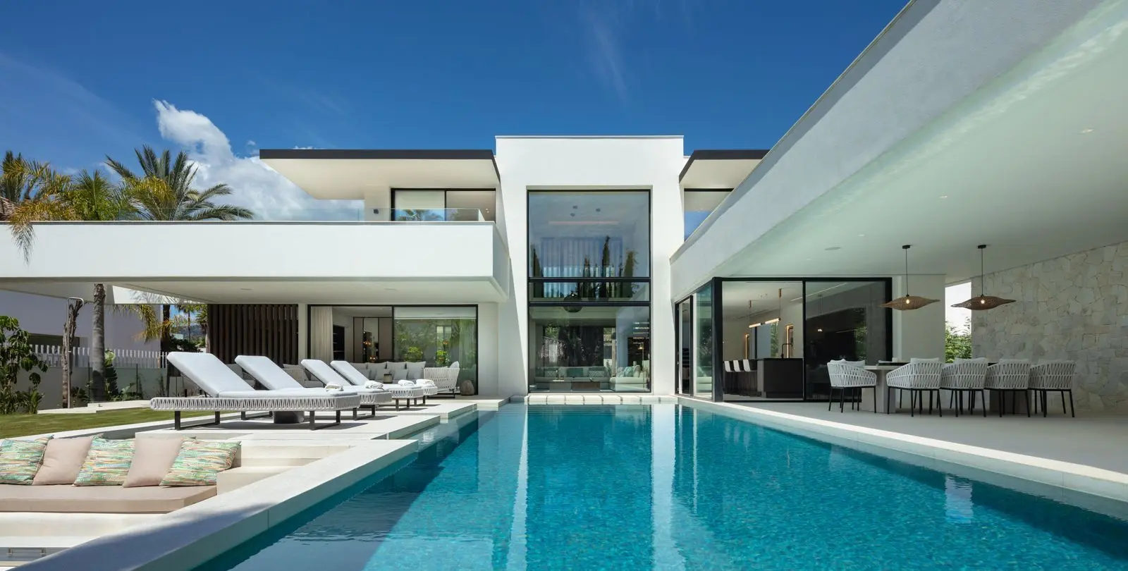 Продажа  отдельно стоящей виллы в Marbella 8