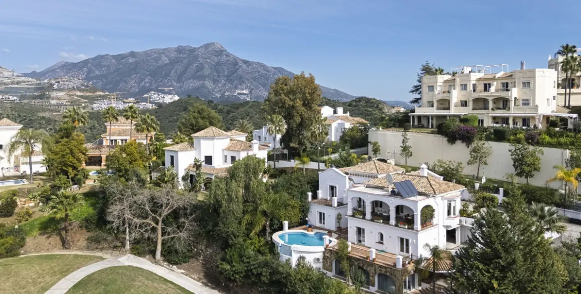 Краткосрочная аренда  отдельно стоящей виллы в La Quinta 3