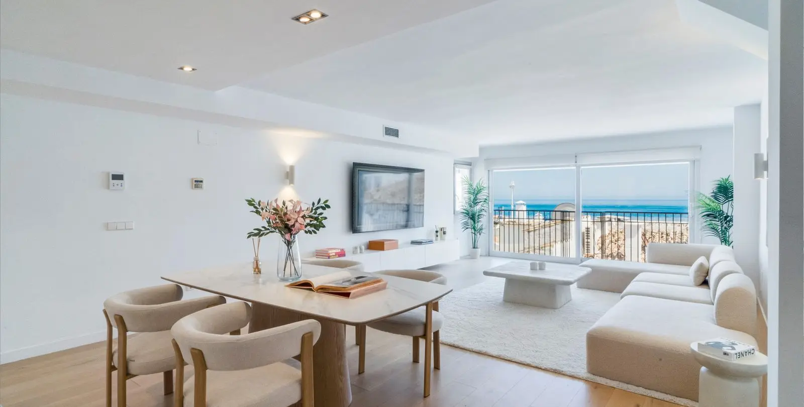 Long-term rent of middle floor apartment in Puerto Banús 1
