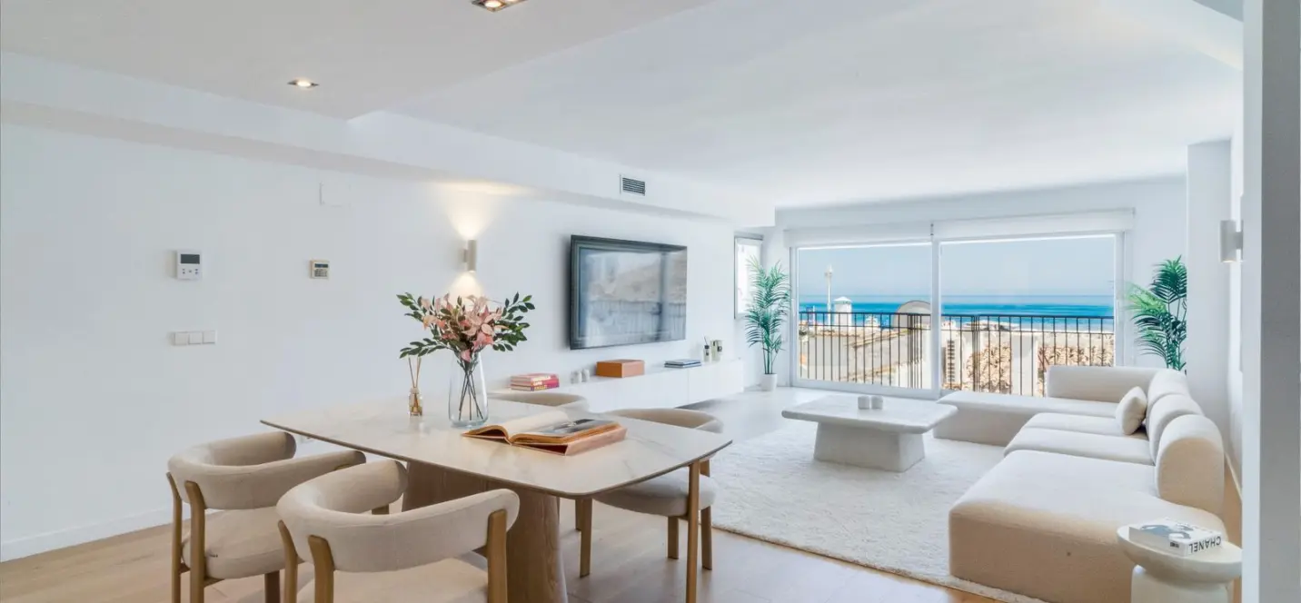 Long-term rent of middle floor apartment in Puerto Banús 0