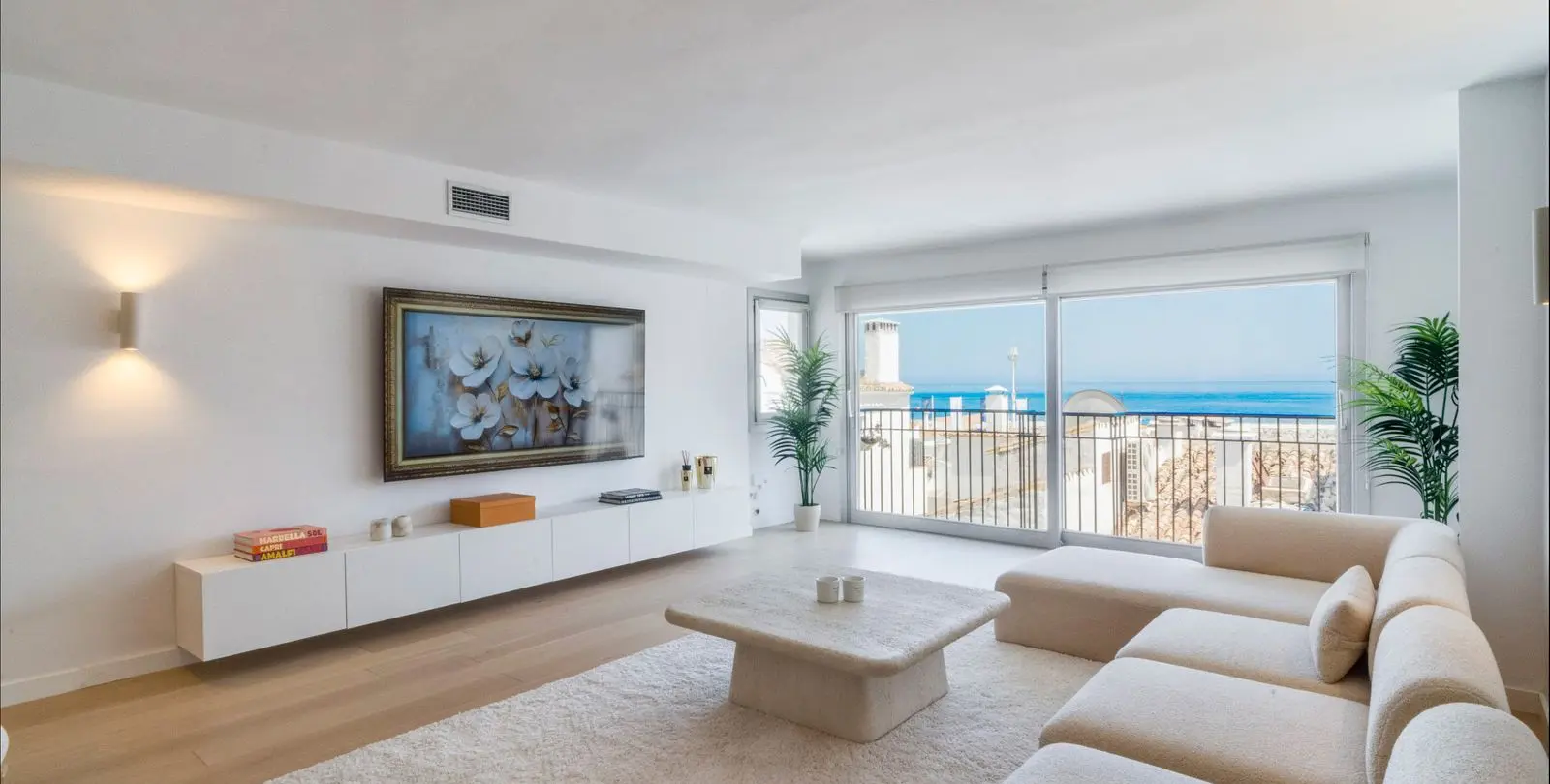 Long-term rent of middle floor apartment in Puerto Banús 3