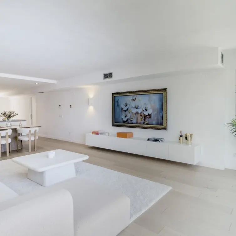 Long-term rent of middle floor apartment in Puerto Banús