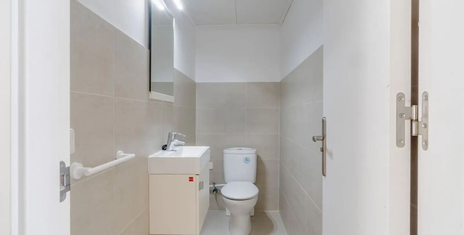 Long-term rent of middle floor apartment in Puerto Banús 22