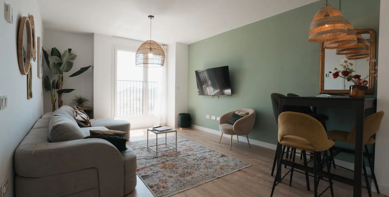 Sale of penthouse in Martiricos 6