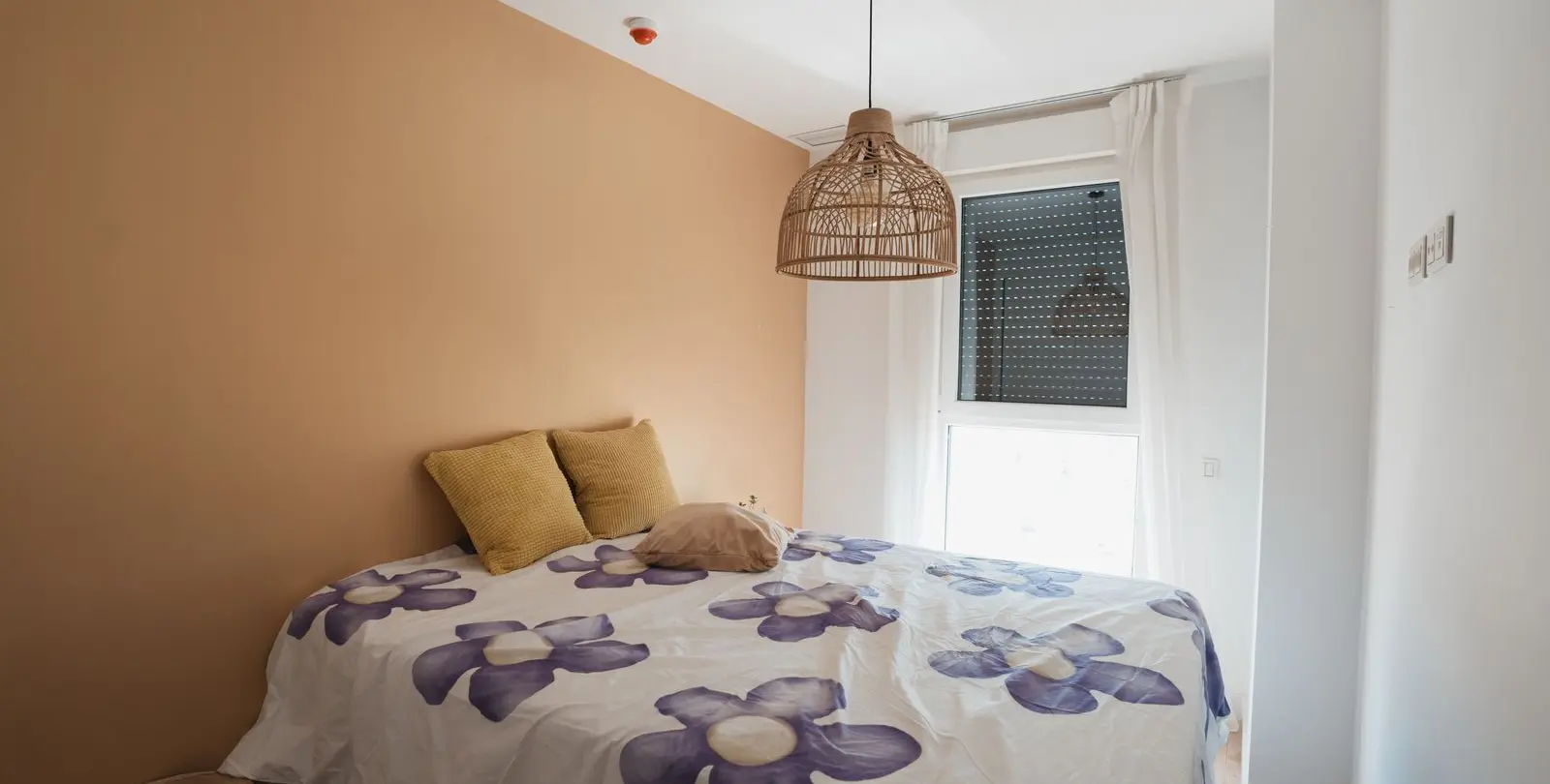 Sale of penthouse in Martiricos 10