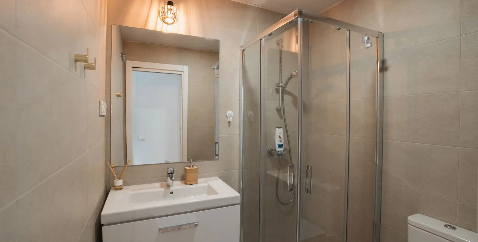 Sale of penthouse in Martiricos 12