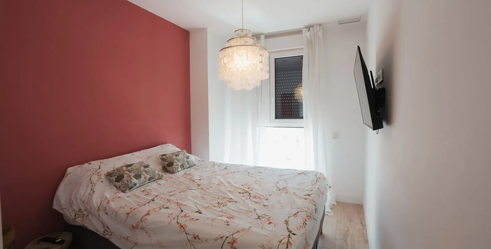 Sale of penthouse in Martiricos 17