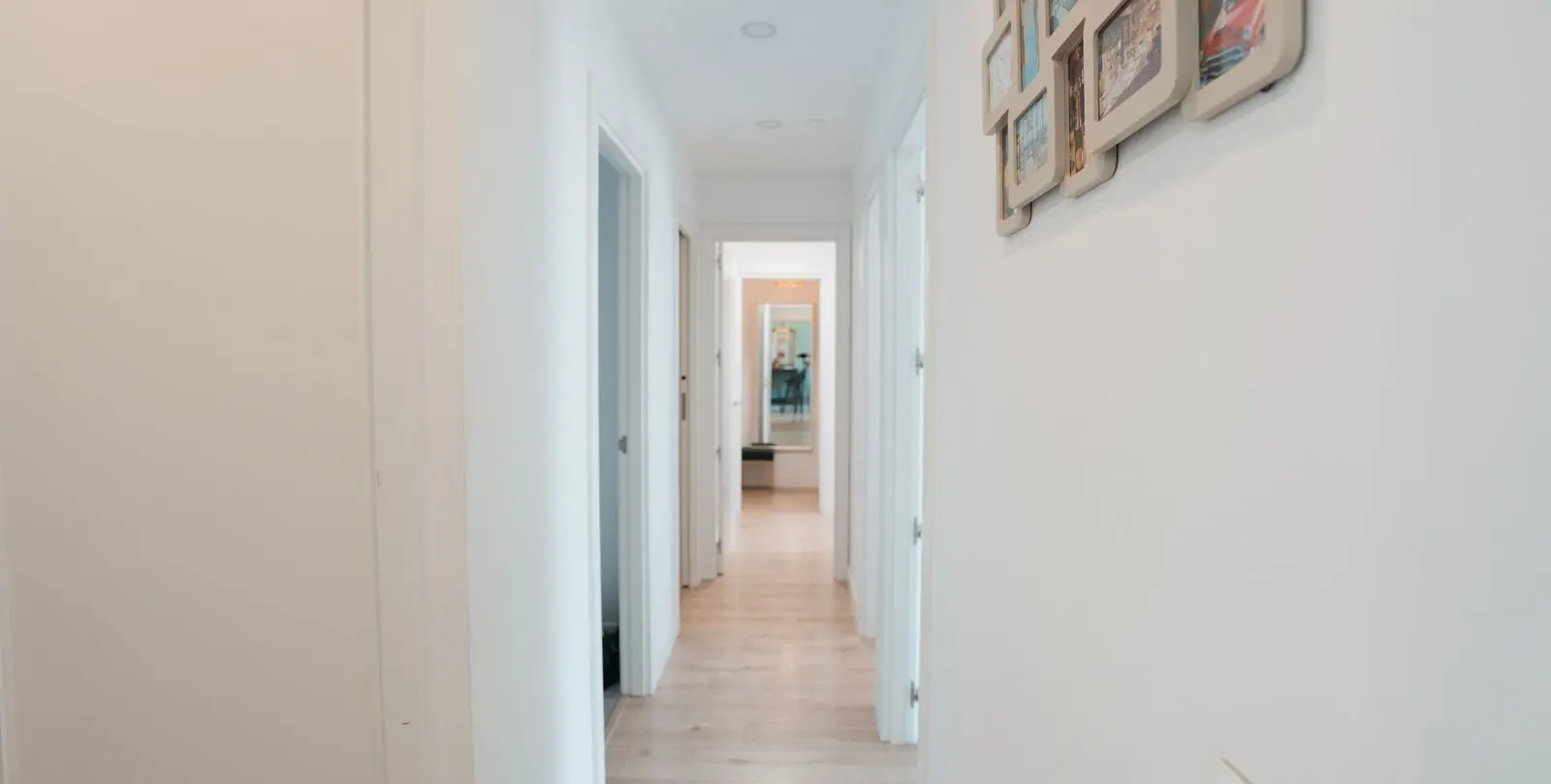 Sale of penthouse in Martiricos 23