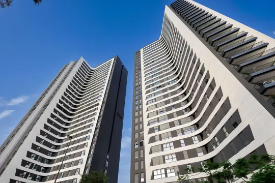 Image 30 thumb