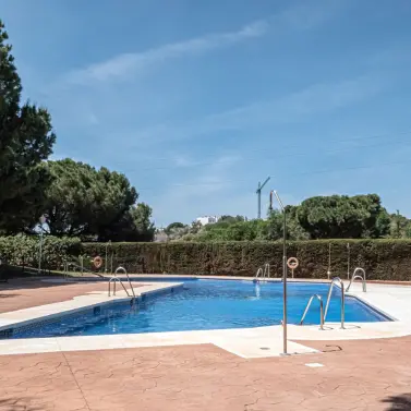 Sale of townhouse in Calahonda