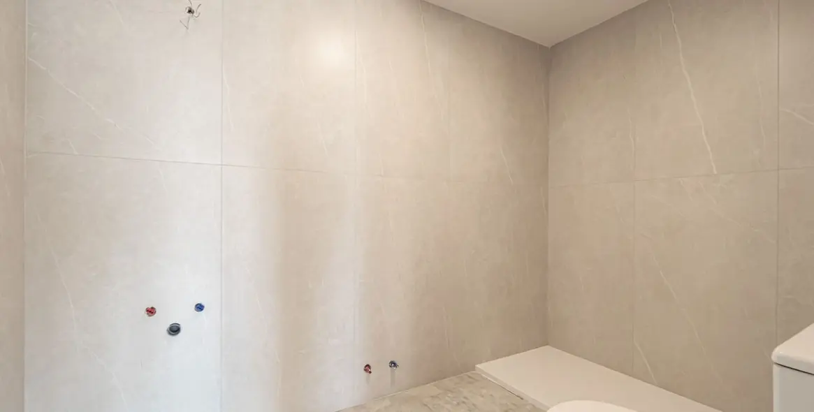 Sale of townhouse in Calahonda 30